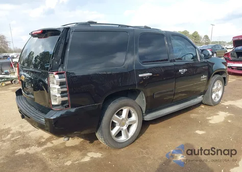 2013 Chevrolet Tahoe Ls z USA, uszkodzony, nr VIN 1GNSCAE0XDR376793